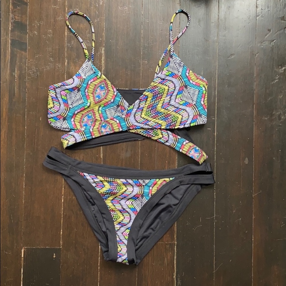L SPACE bikini!